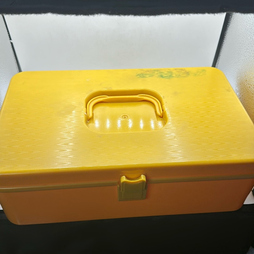 Vtg Wilson Wil Hold Sewing Box